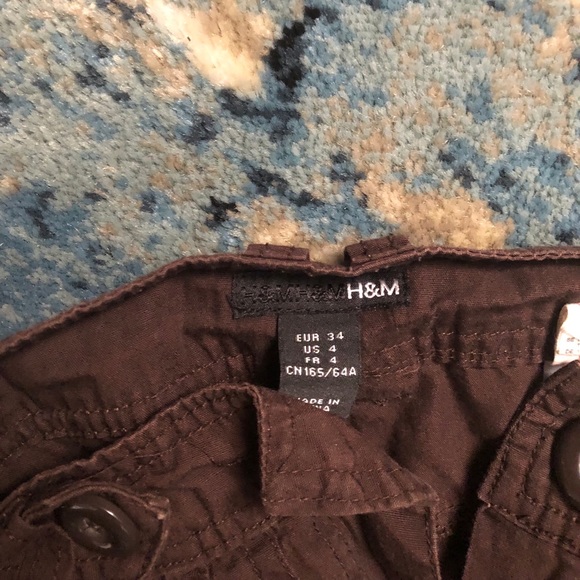 H&M Brown Shorts - Picture 4 of 4